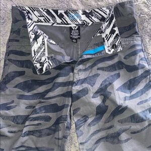 Shaun White Gray and Black Camouflage shorts size 14